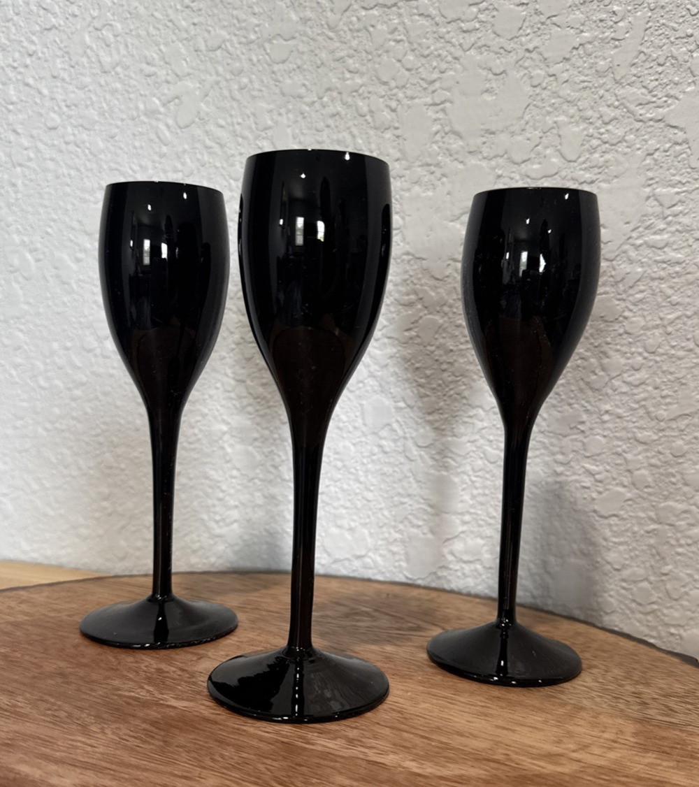 Lot of 3 VTG Mikasa Elegance Elite Black Wine Glasses 6.25” Tall 1 3/8 Diameter